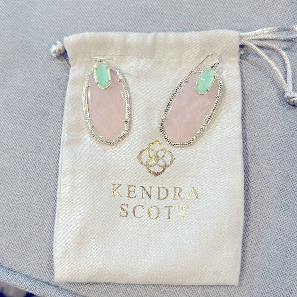 Kendra Scott Danielle earrings